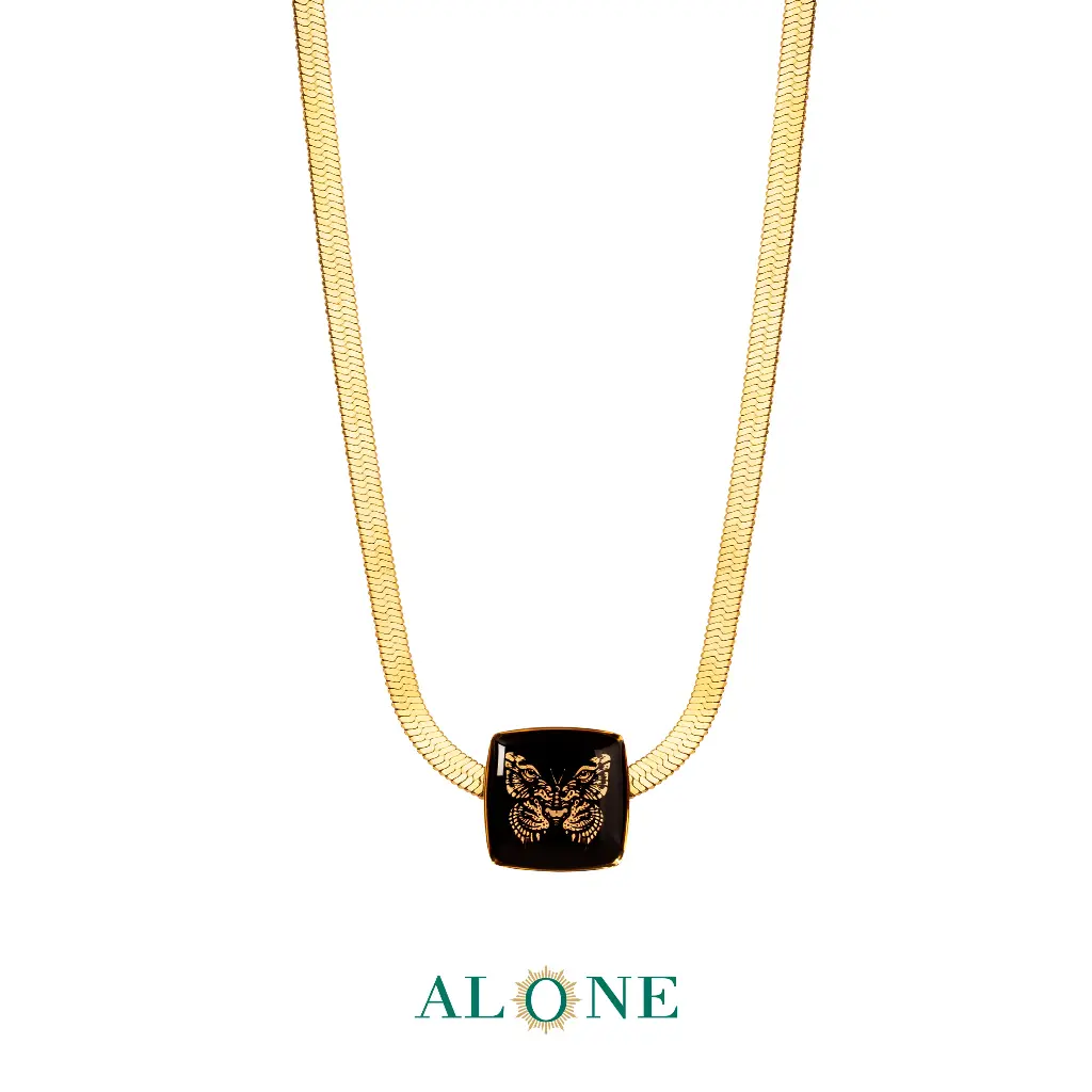 Indigo Glory Necklace 